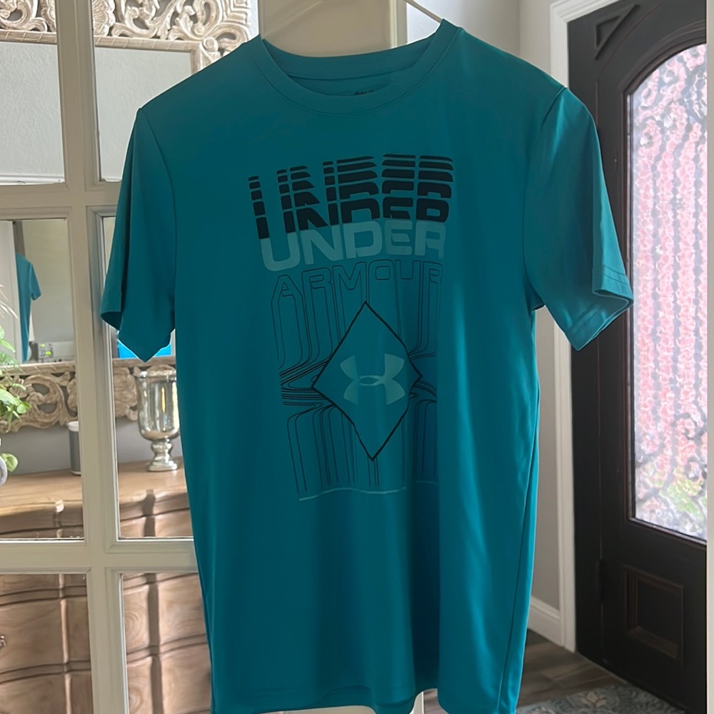 Under Armour Youth Large Heatgear Shirt